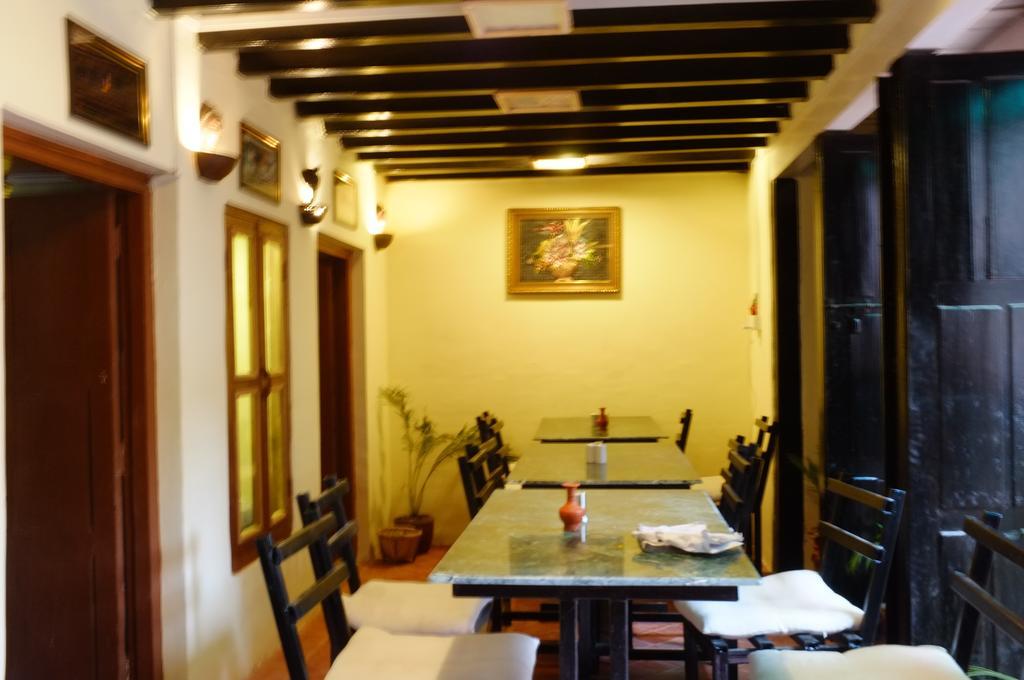 Tulaja Boutique Hotel Bhatgoan Extérieur photo
