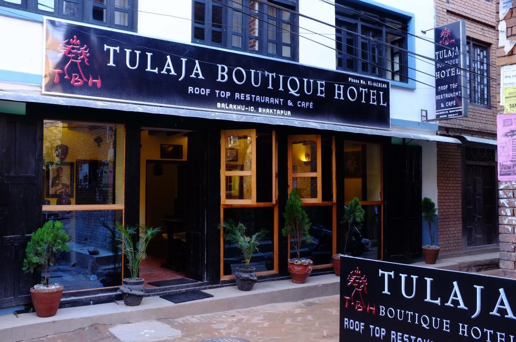 Tulaja Boutique Hotel Bhatgoan Extérieur photo